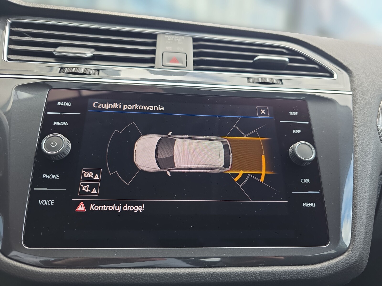 Volkswagen Tiguan Allspace - zdjęcie 22
