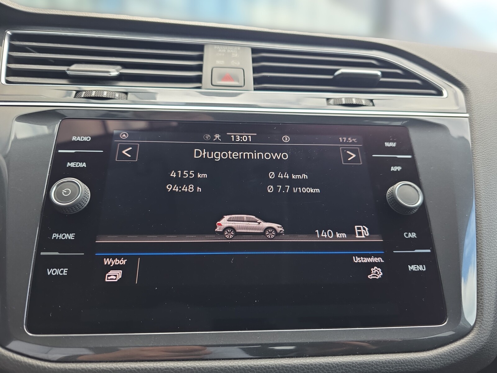 Volkswagen Tiguan Allspace - zdjęcie 24