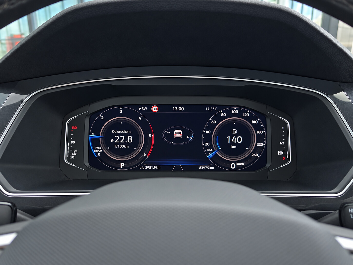 Volkswagen Tiguan Allspace - zdjęcie 18