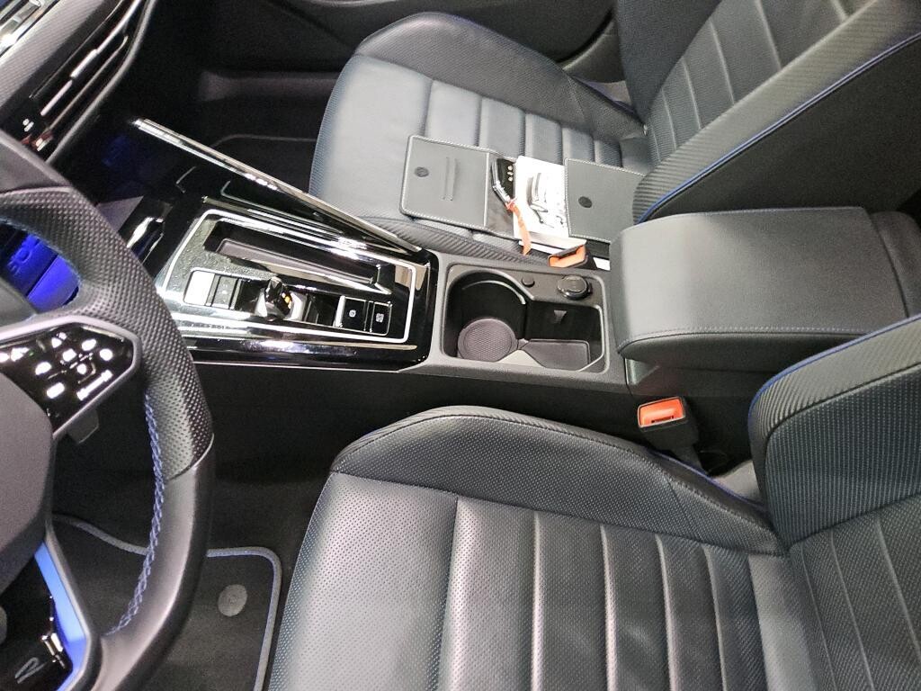 Volkswagen Golf - zdjęcie 4