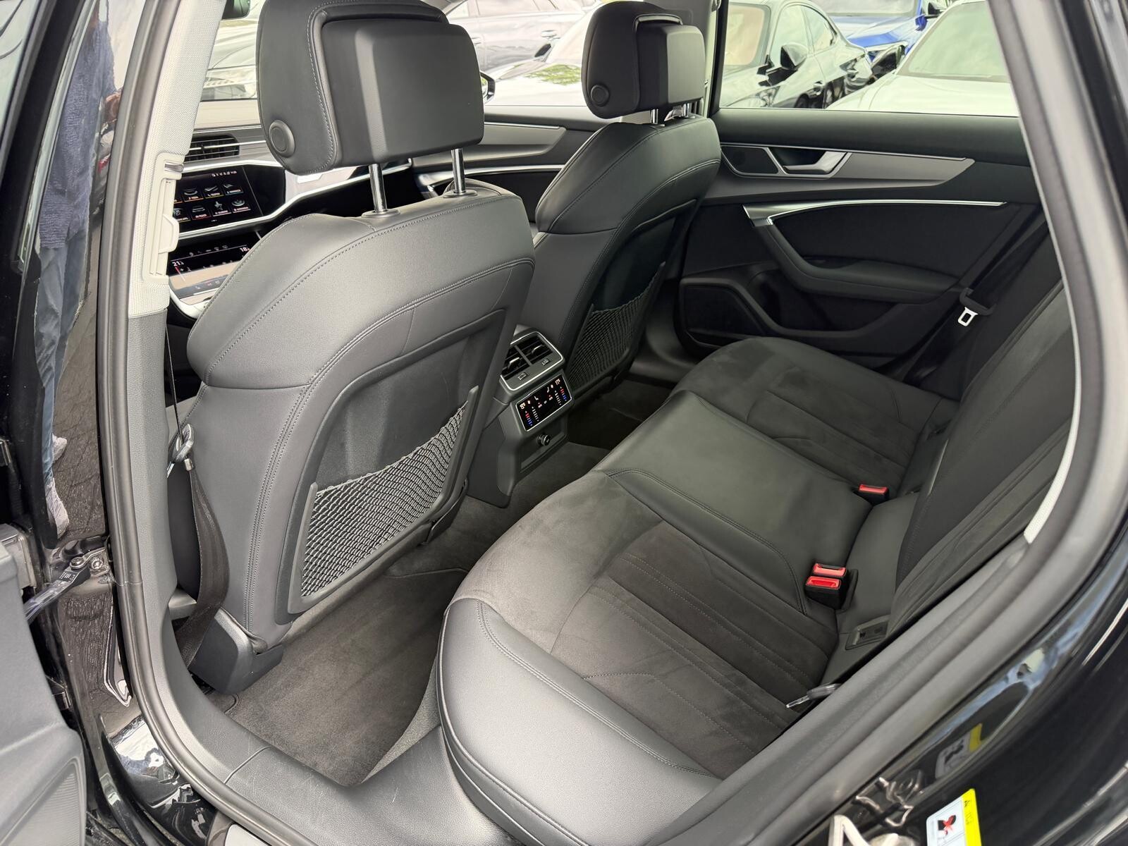 Audi A6 Limousine - zdjęcie 18