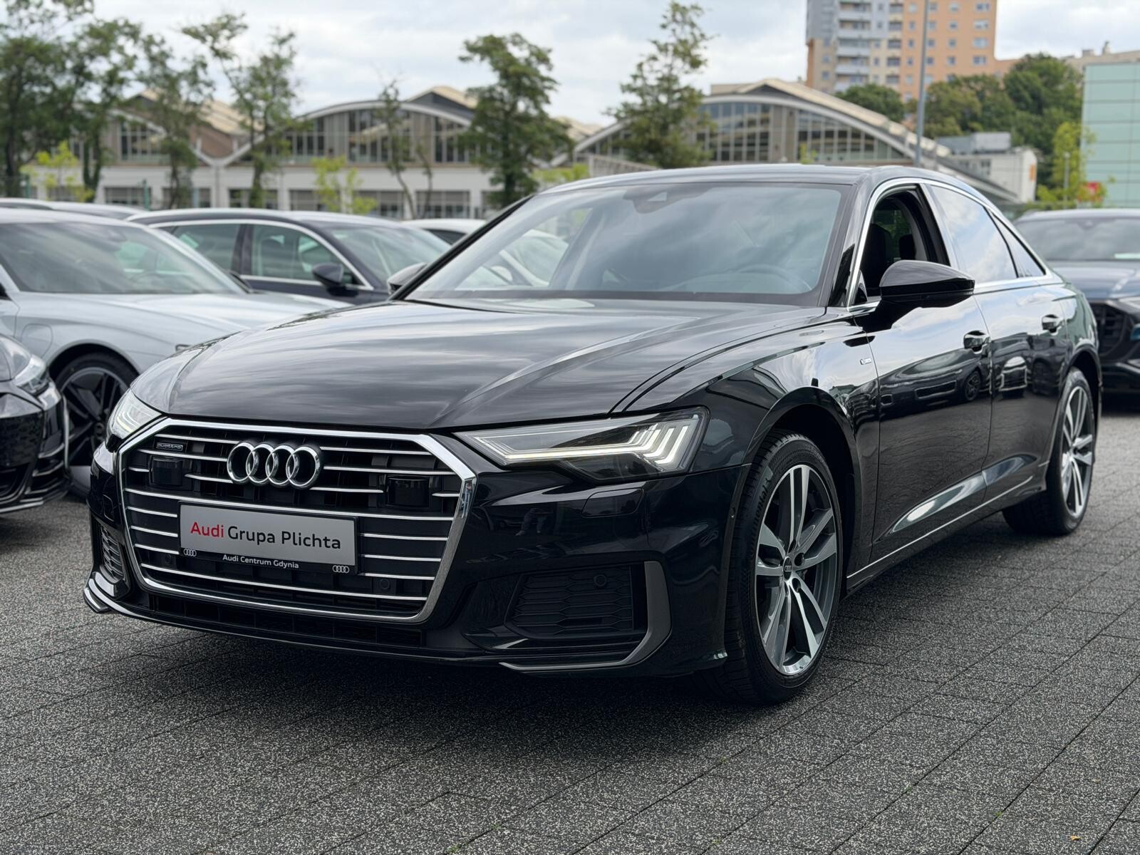 Audi A6 Limousine - zdjęcie 10