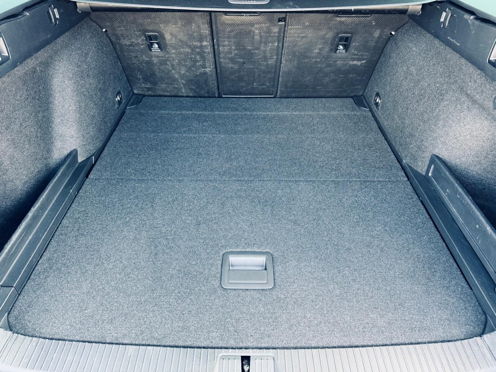 Volkswagen Passat - zdjęcie 9