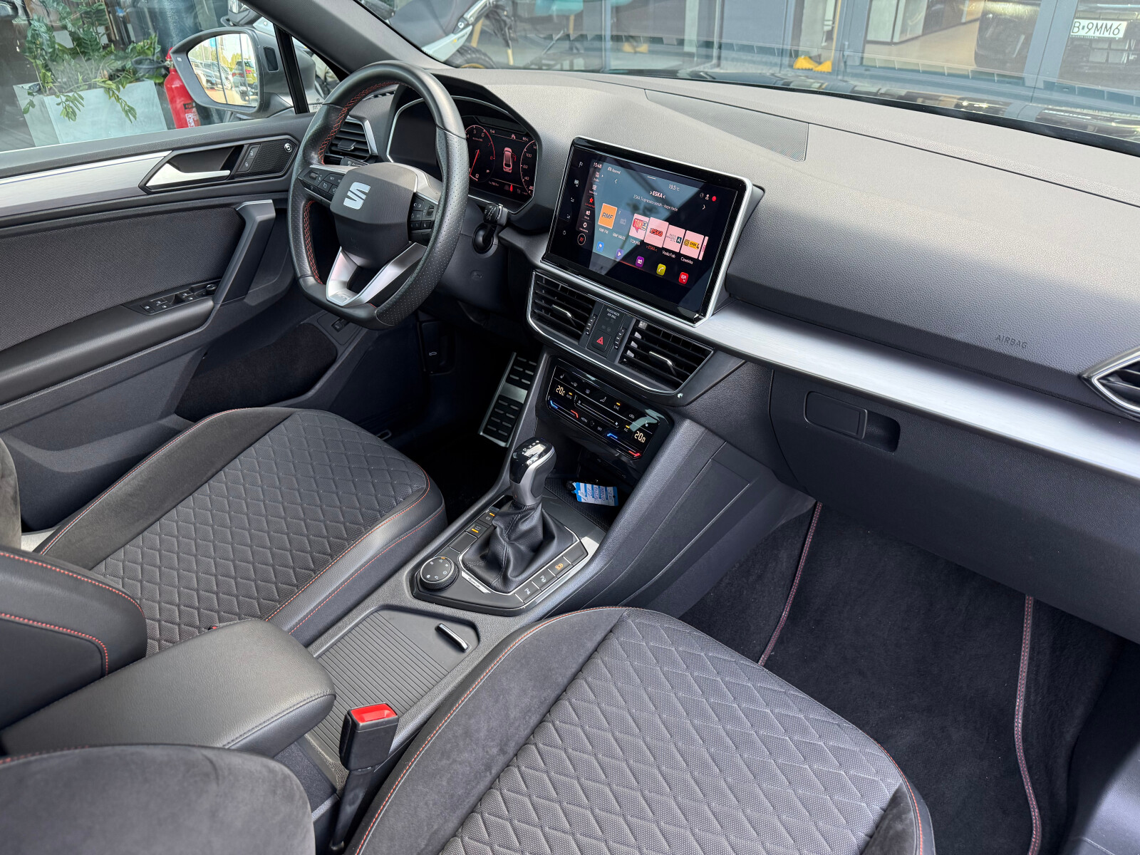 Seat Tarraco - zdjęcie 17