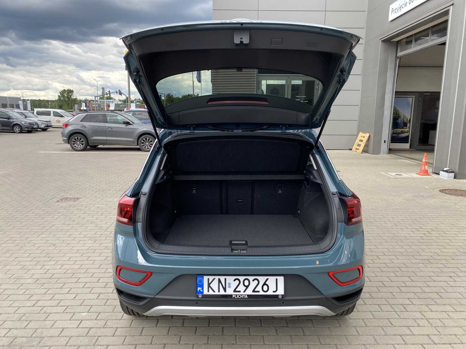 Volkswagen T-Roc - zdjęcie 27