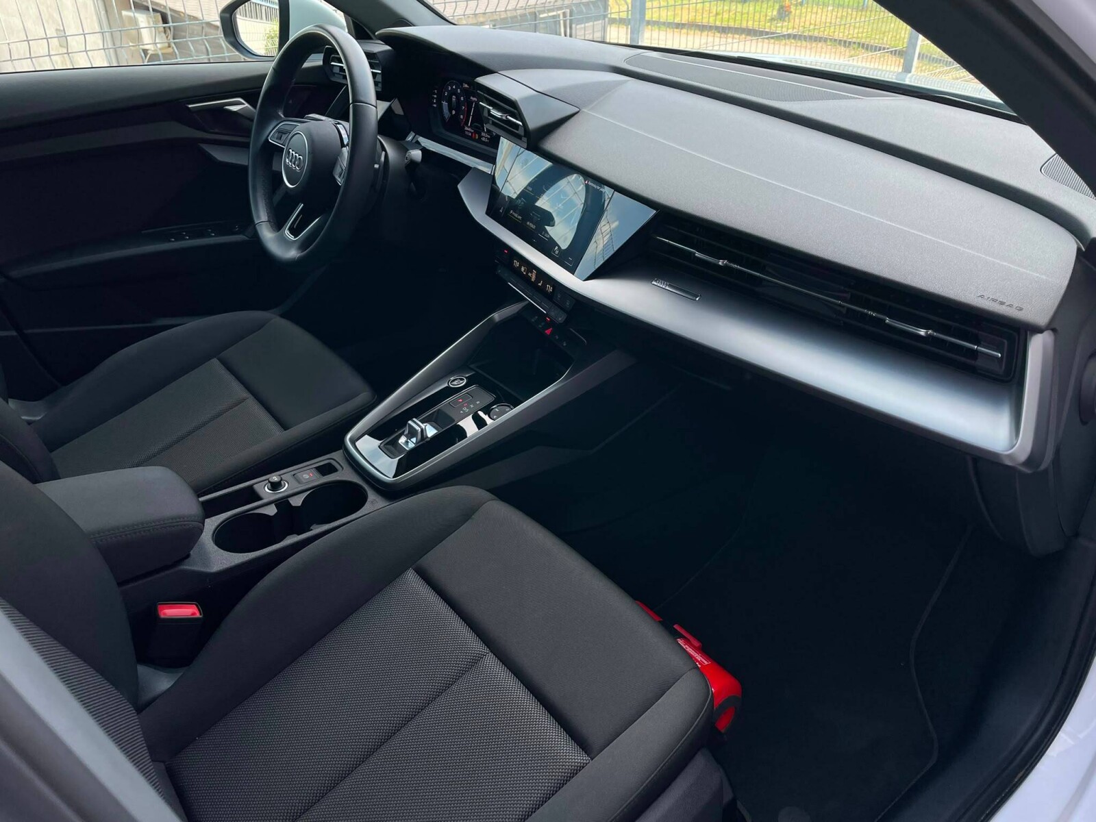 Audi A3 Sportback - zdjęcie 19