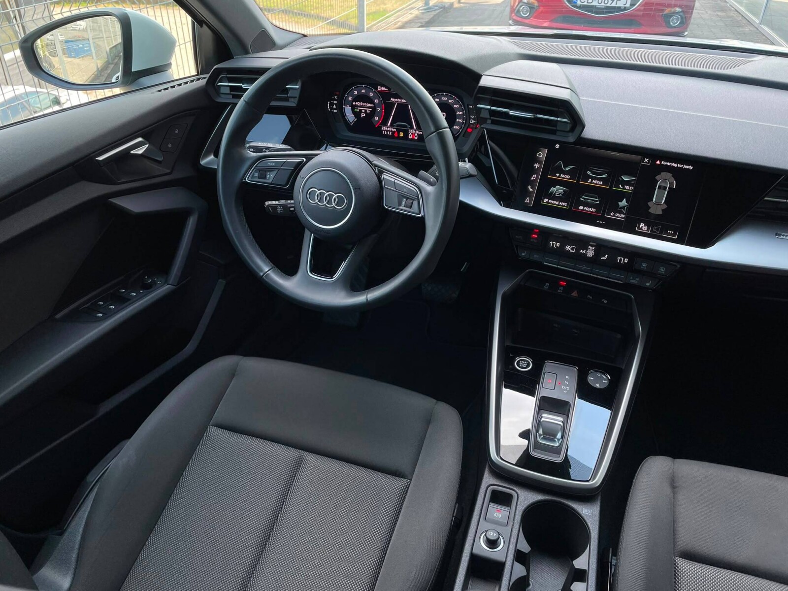 Audi A3 Sportback - zdjęcie 12