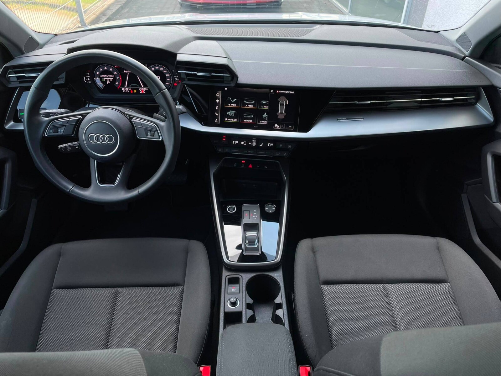 Audi A3 Sportback - zdjęcie 13