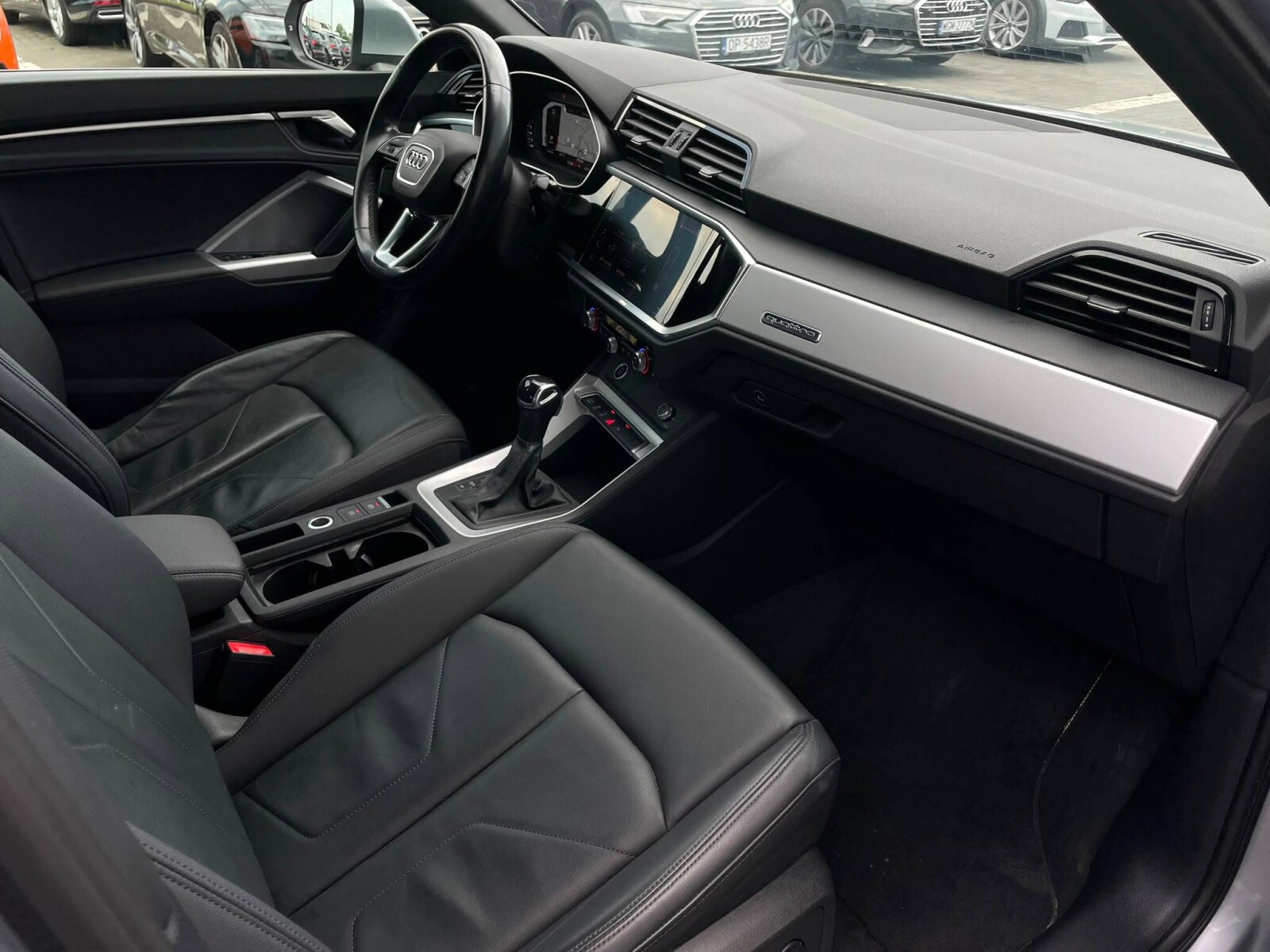 Audi Q3 - zdjęcie 21