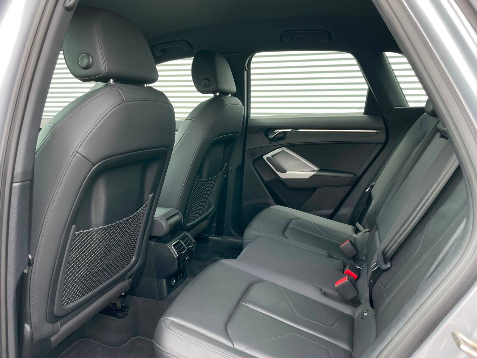 Audi Q3 - zdjęcie 11