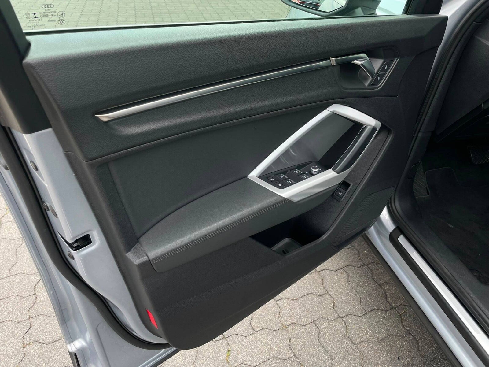 Audi Q3 - zdjęcie 17