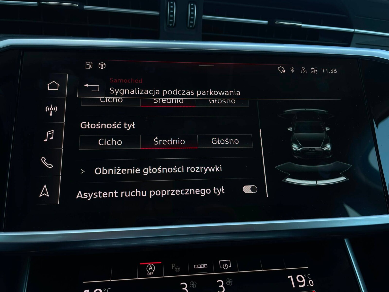 Audi A6 Avant - zdjęcie 29