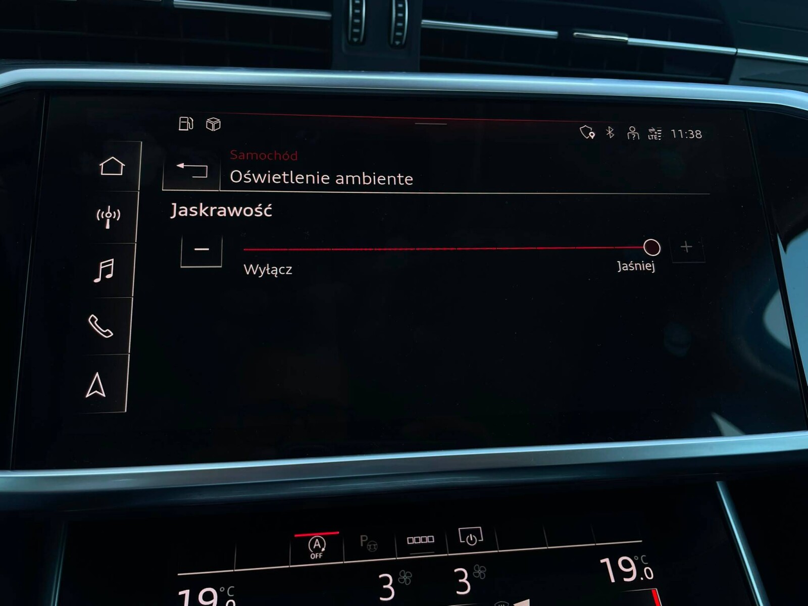 Audi A6 Avant - zdjęcie 28