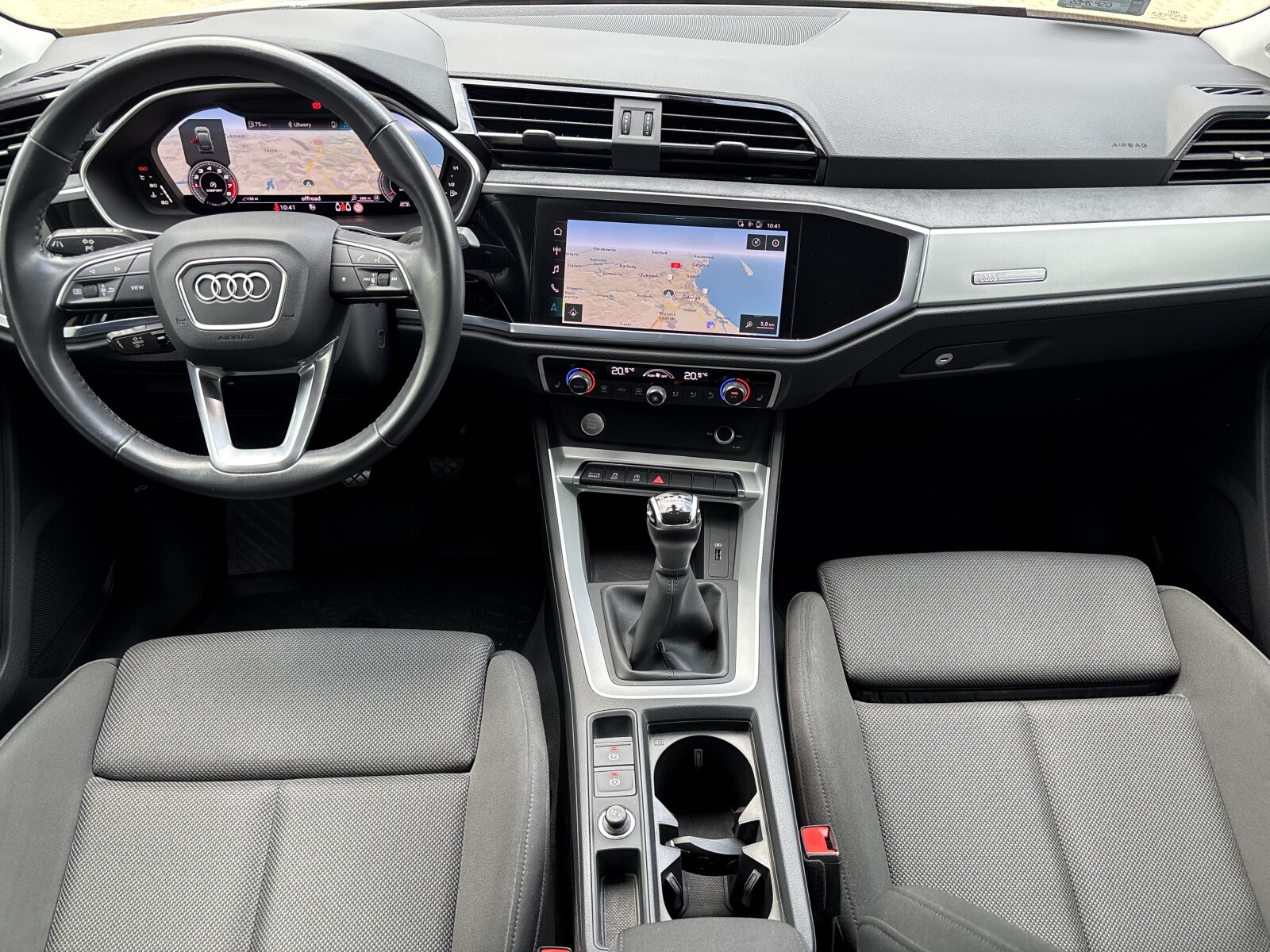 Audi Q3 Sportback - zdjęcie 9