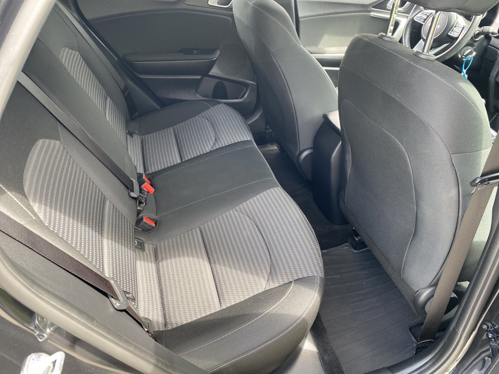 Kia XCeed - zdjęcie 13