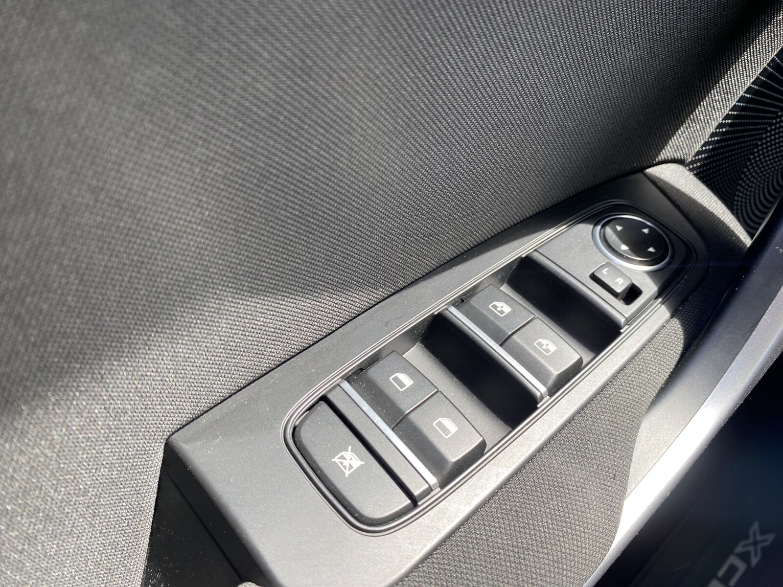 Kia XCeed - zdjęcie 16