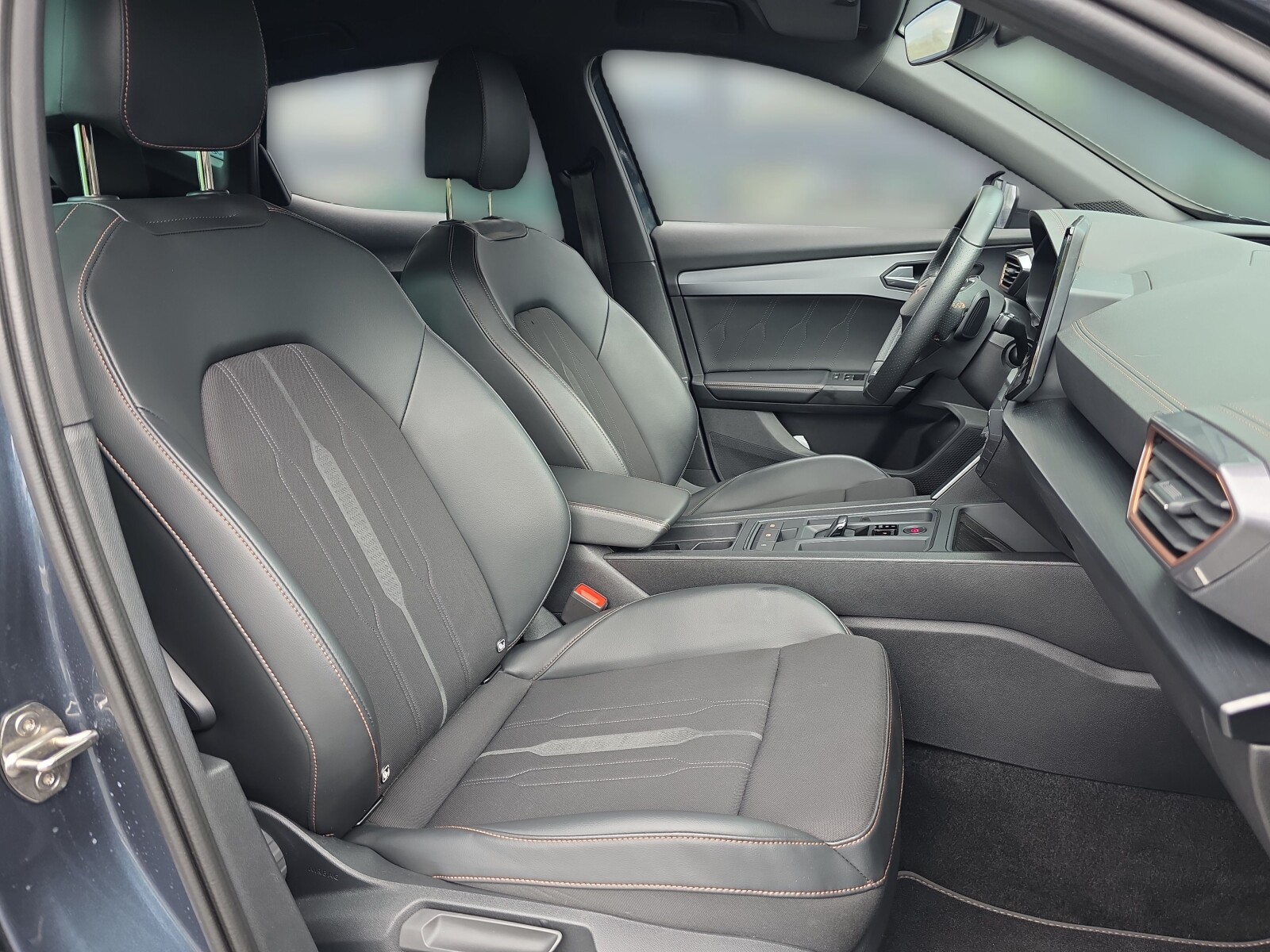 Cupra Formentor - zdjęcie 25