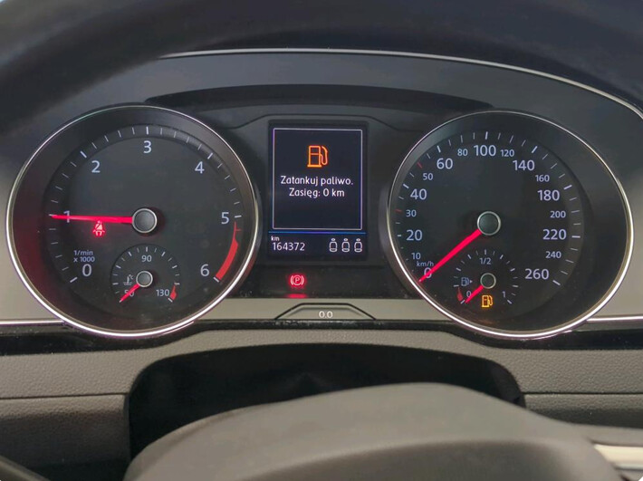 Volkswagen Passat - zdjęcie 4