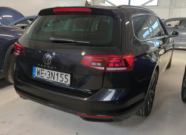 Volkswagen Passat - zdjęcie 2