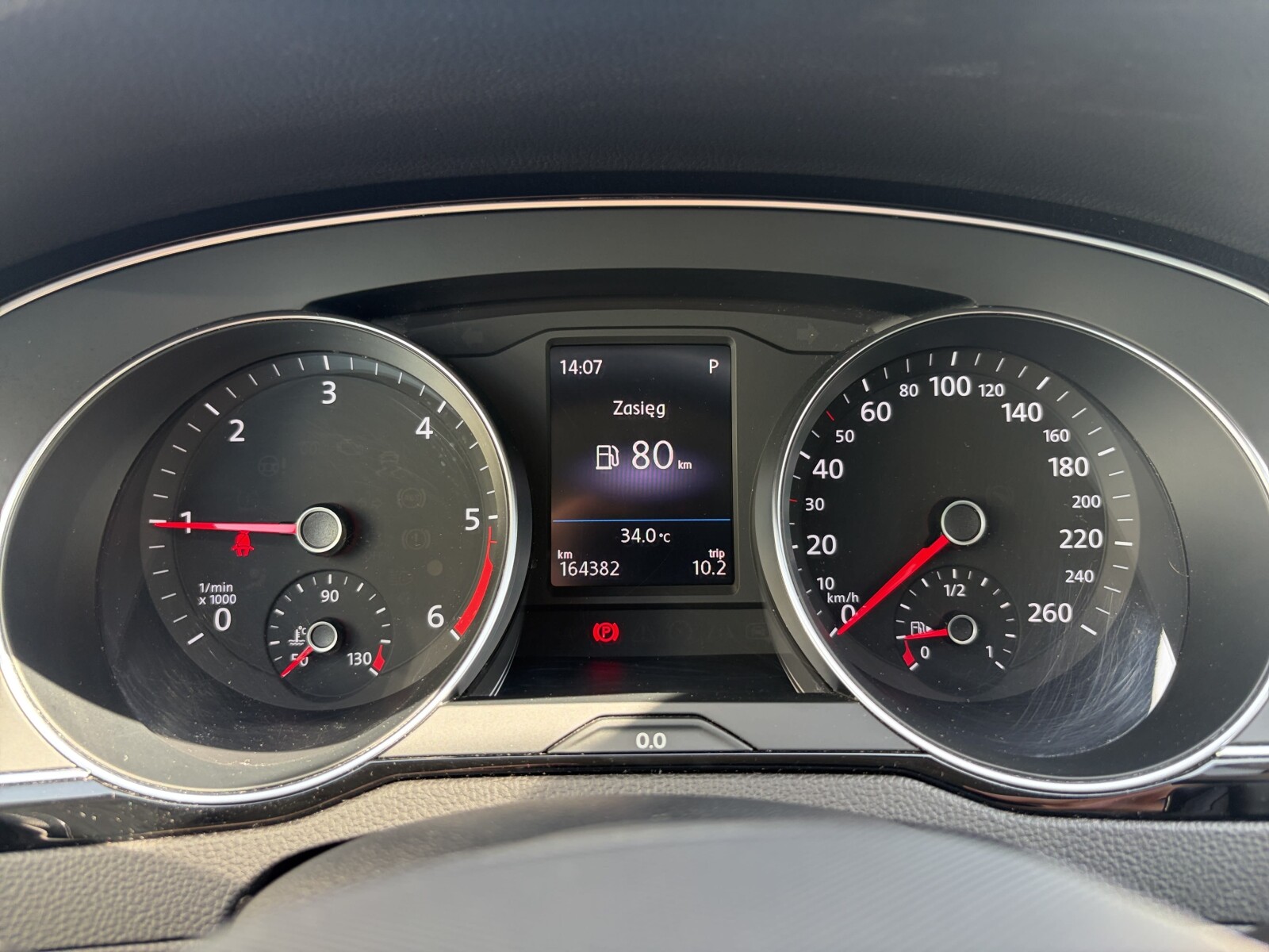 Volkswagen Passat Variant - zdjęcie 13