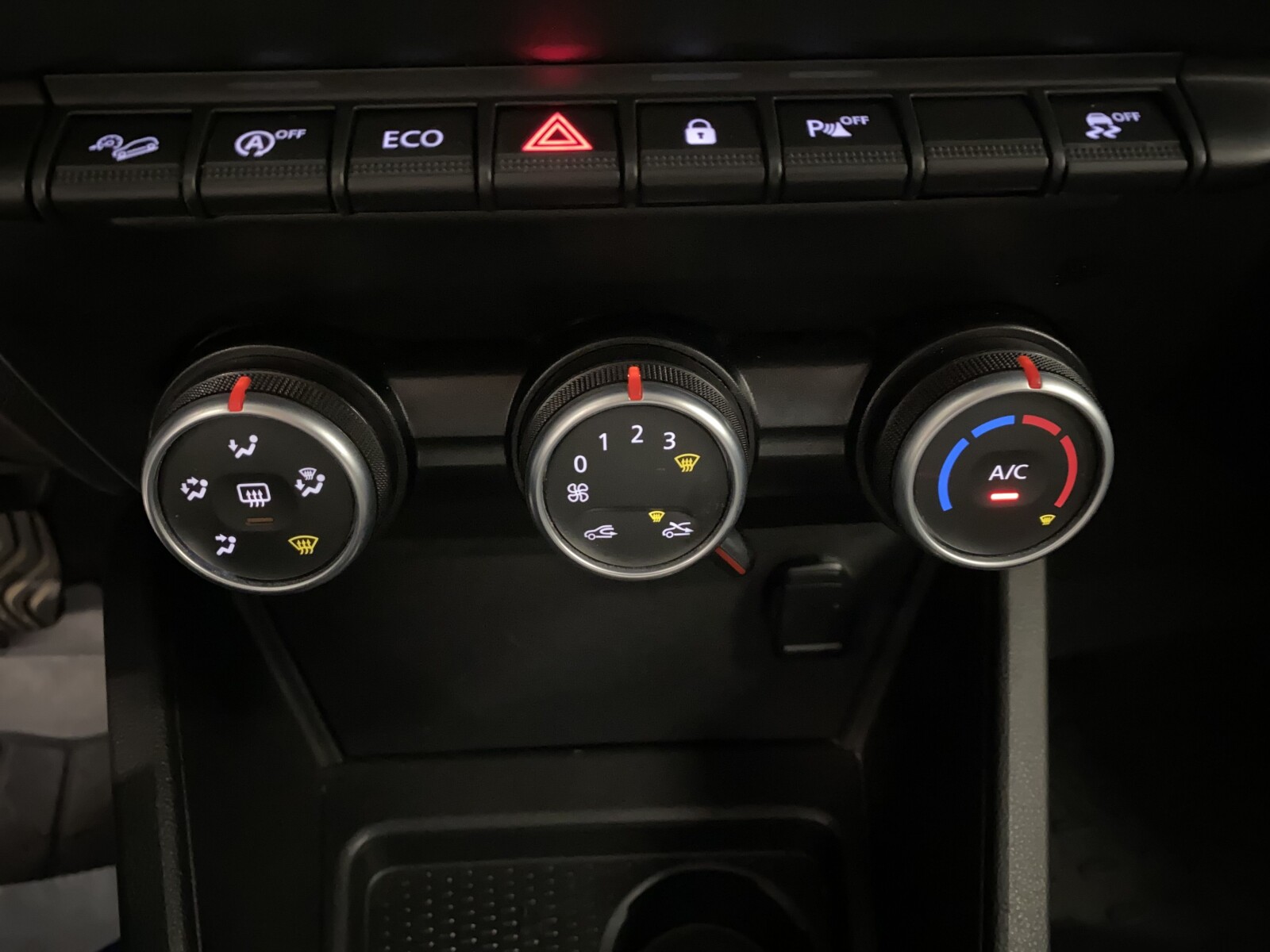 Dacia Duster - zdjęcie 14