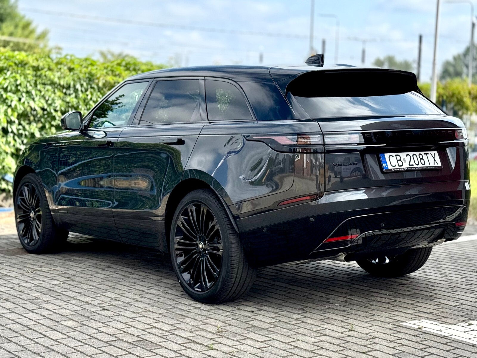 Land Rover Range Rover Velar - zdjęcie 3