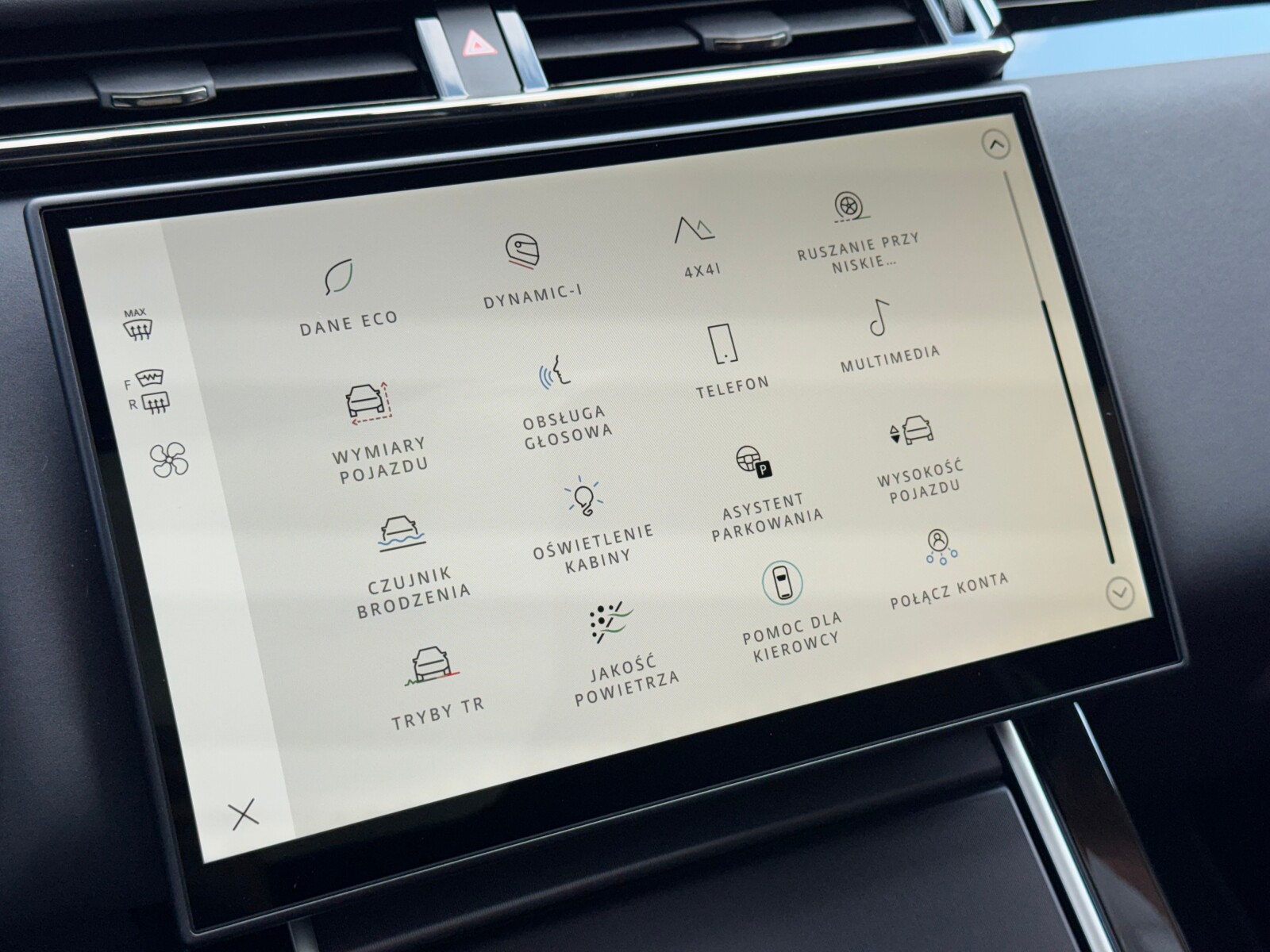 Land Rover Range Rover Velar - zdjęcie 24