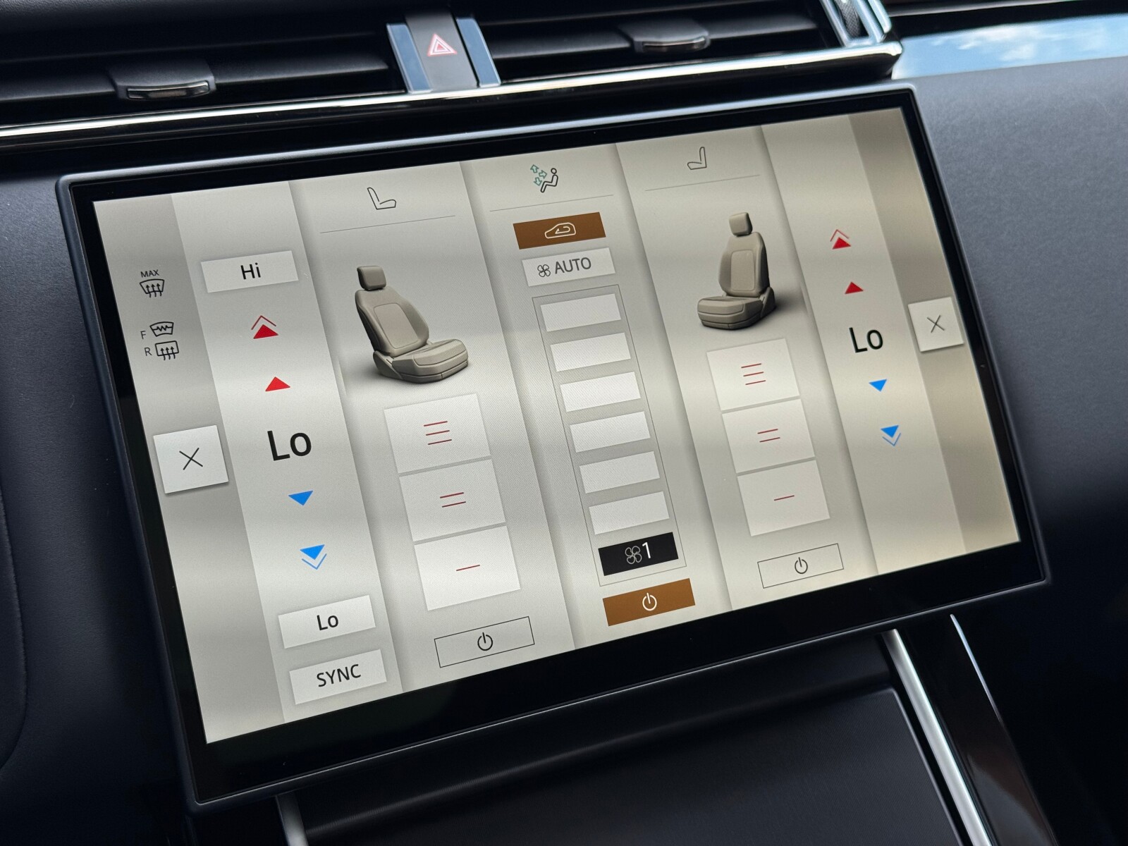 Land Rover Range Rover Velar - zdjęcie 22