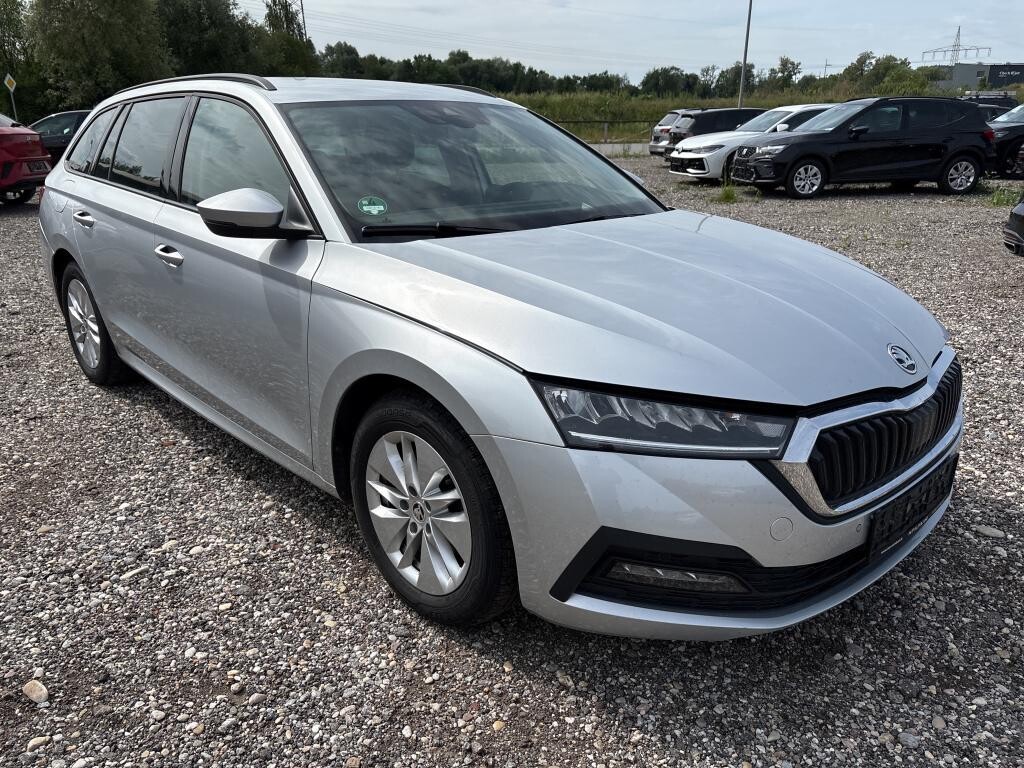 Škoda Octavia - zdjęcie 2