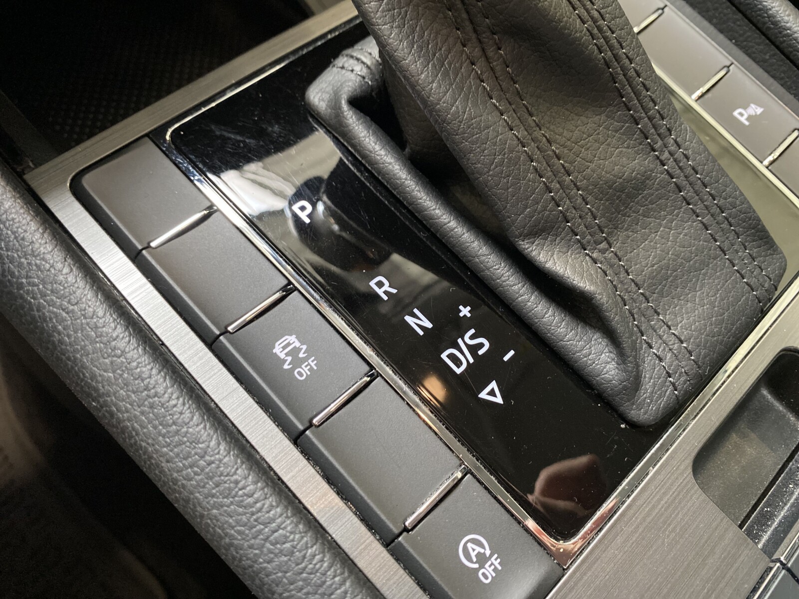 Škoda Superb - zdjęcie 17