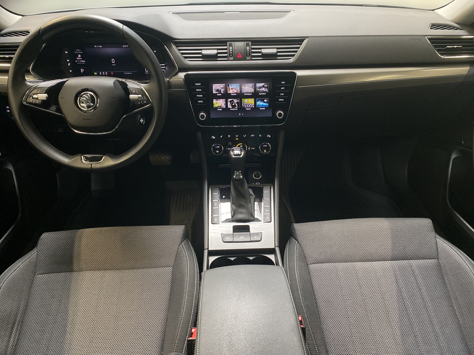 Škoda Superb - zdjęcie 10