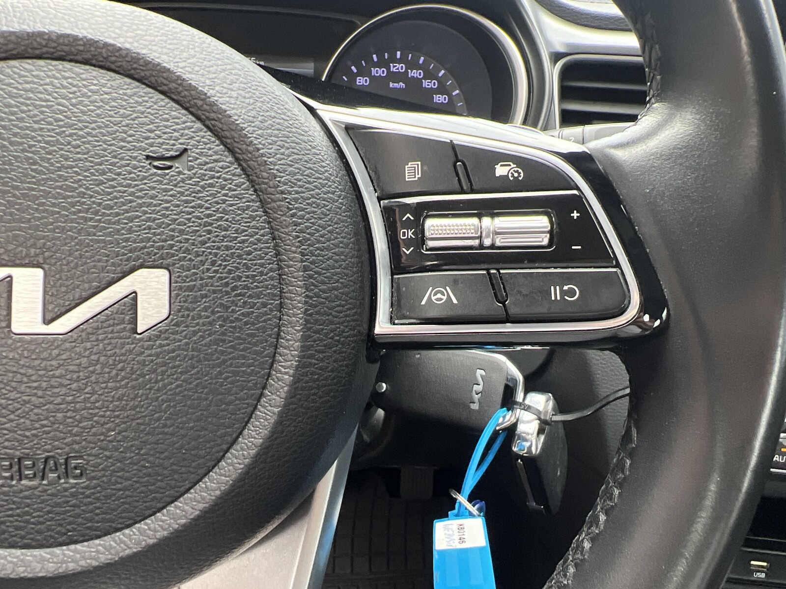 Kia Ceed - zdjęcie 16