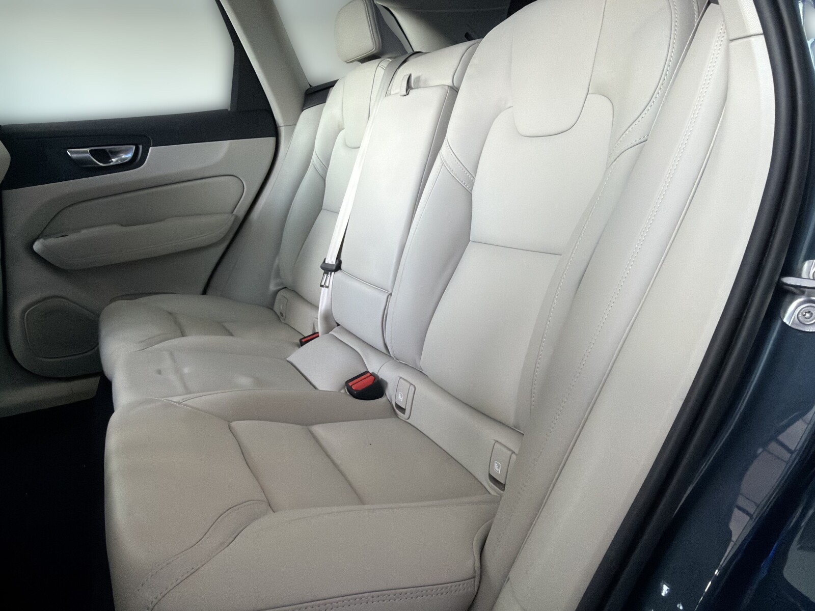 Volvo XC 60 - zdjęcie 15