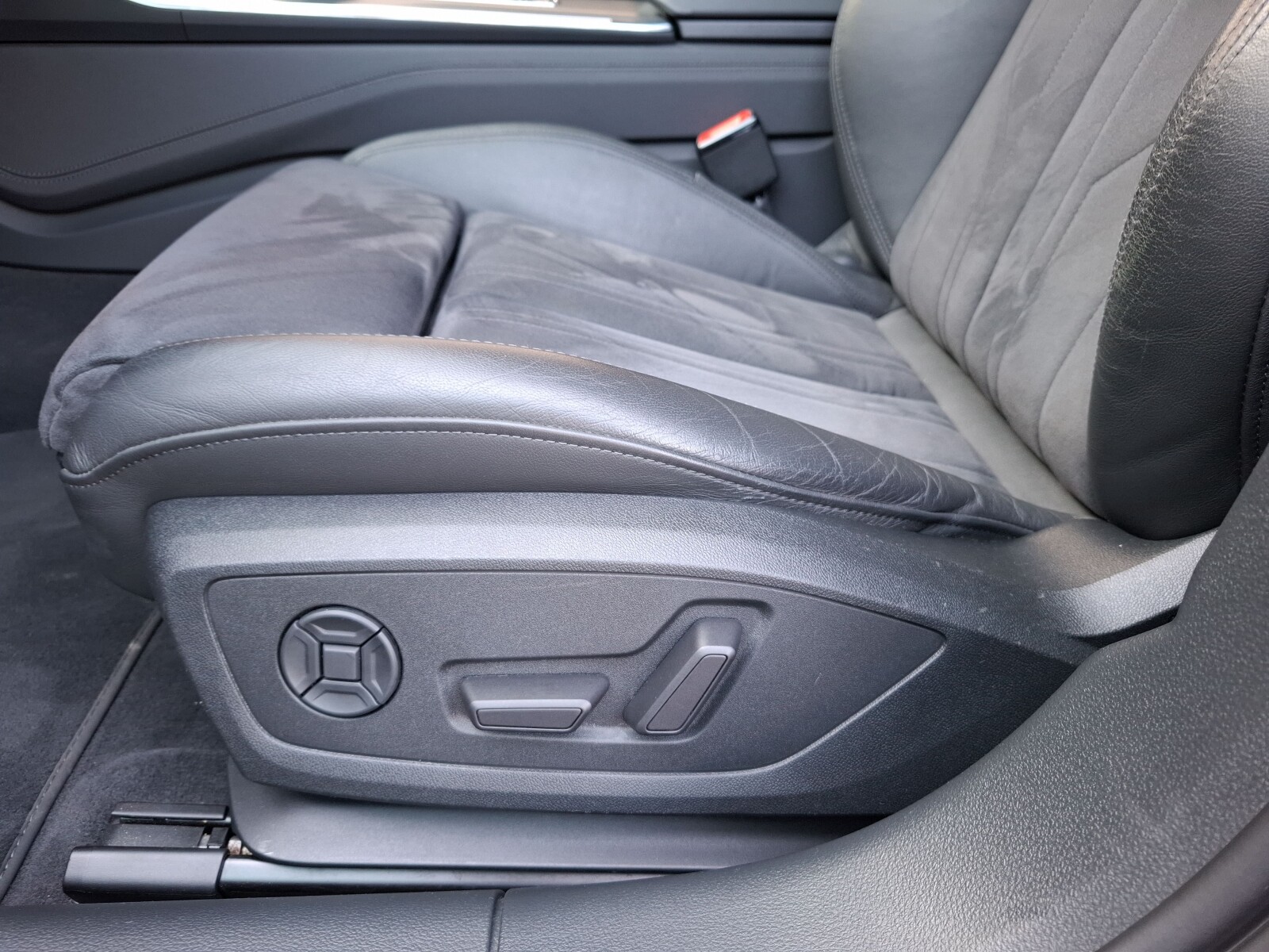 Audi A6 allroad - zdjęcie 16