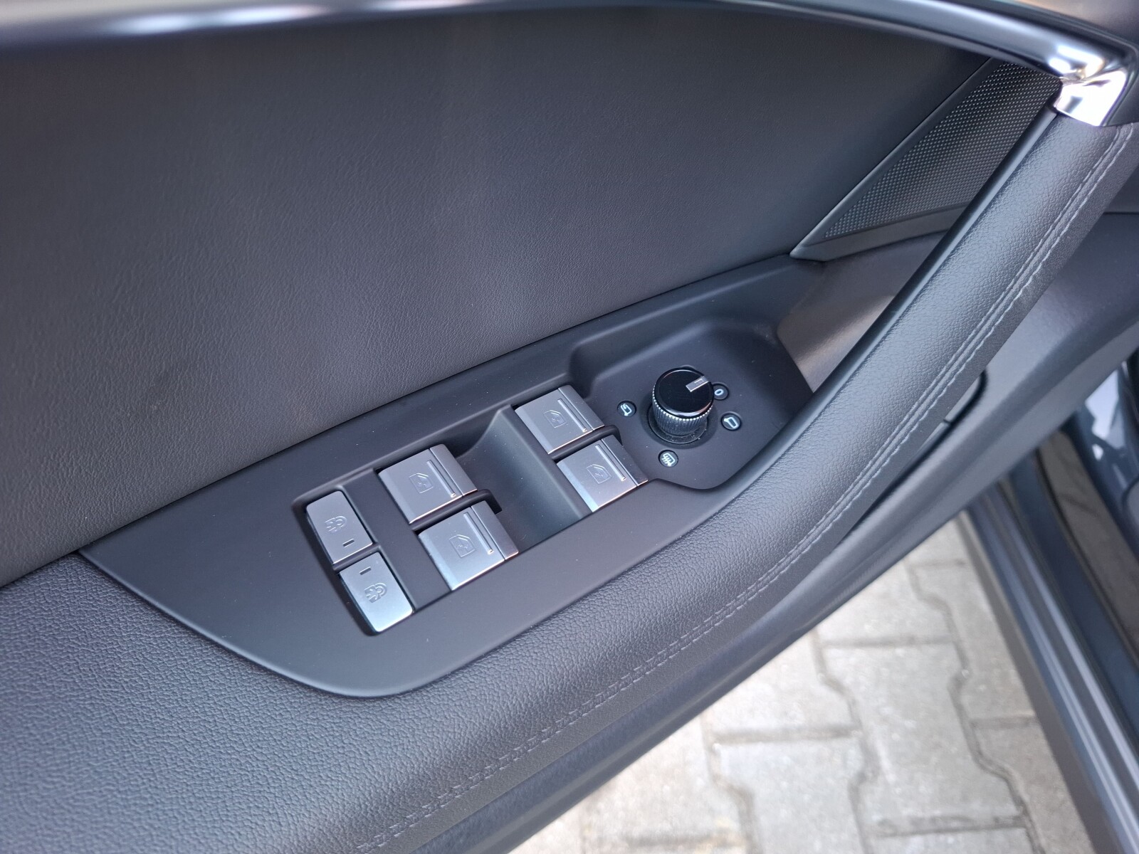 Audi A6 allroad - zdjęcie 26