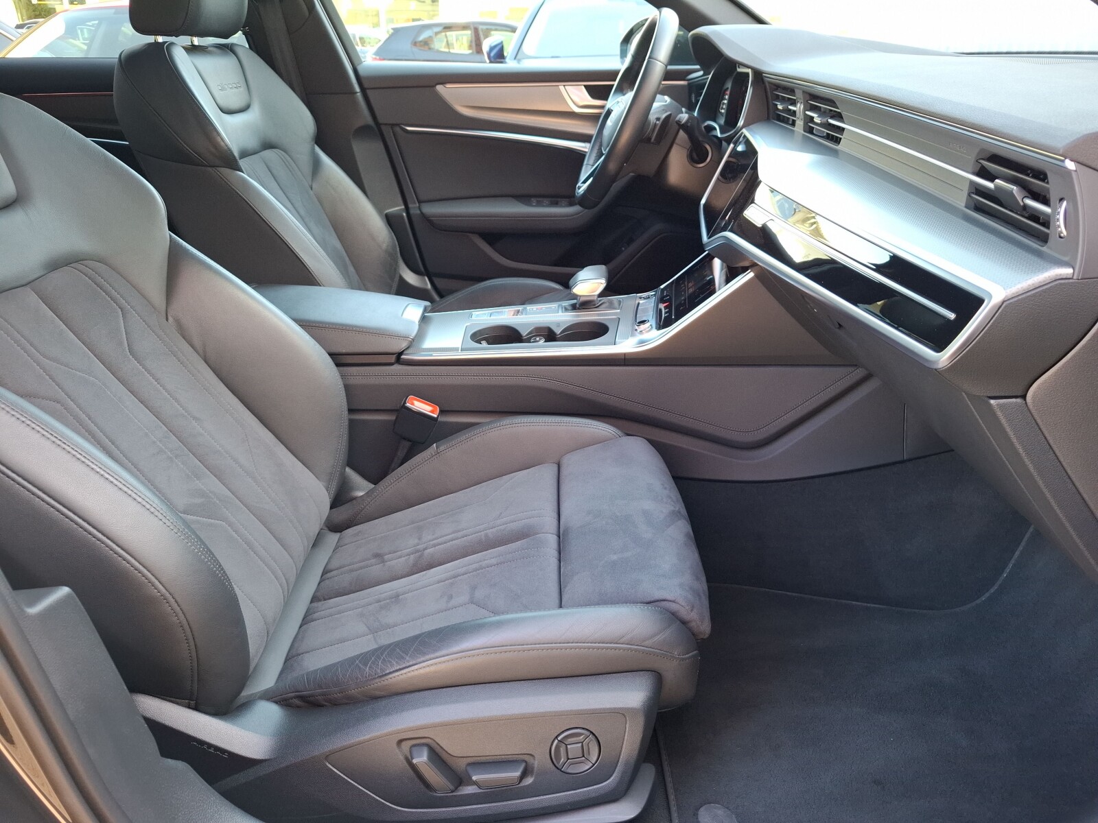 Audi A6 allroad - zdjęcie 19
