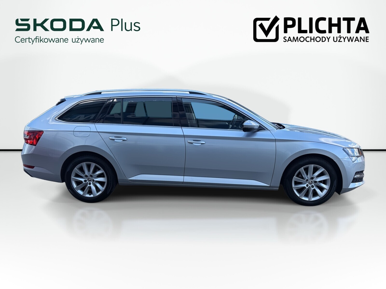 Škoda Superb Combi - zdjęcie 4