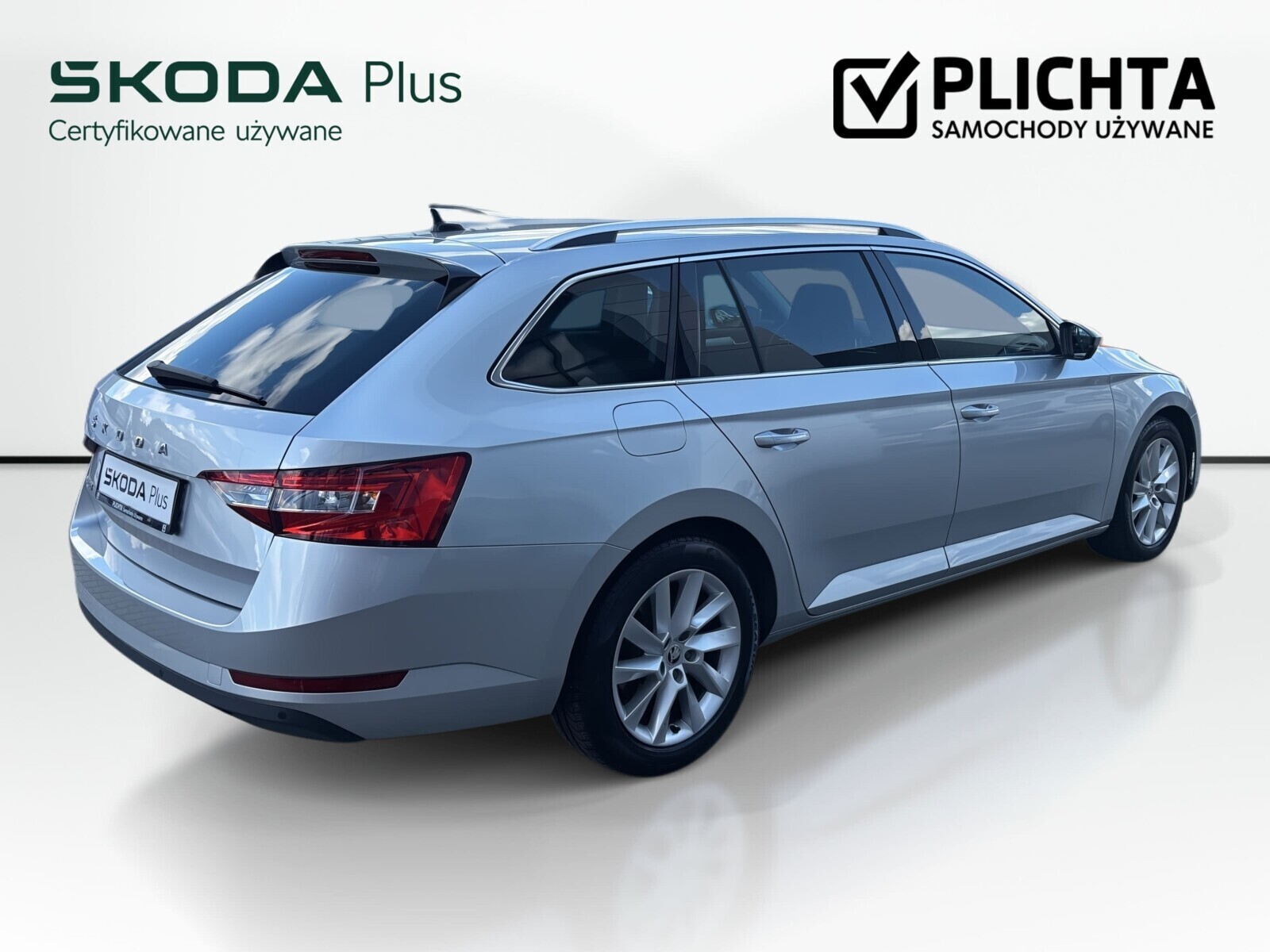 Škoda Superb Combi - zdjęcie 5