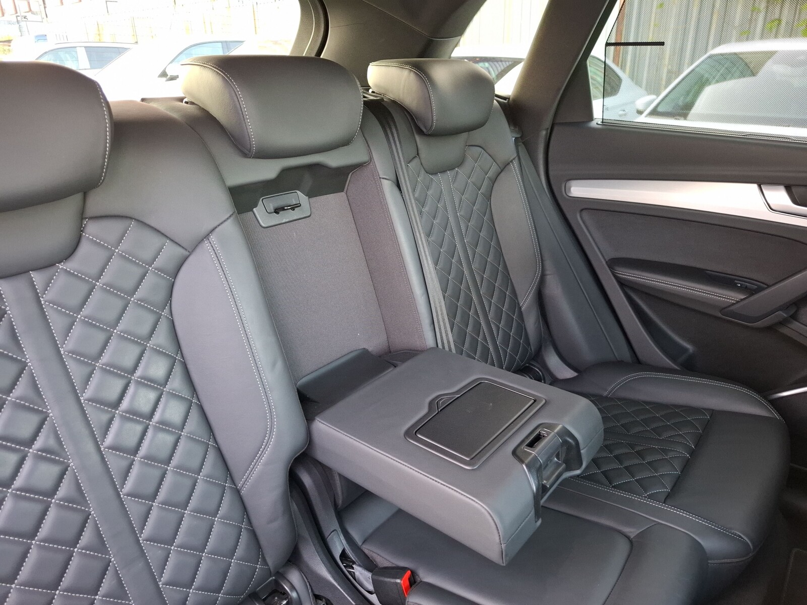 Audi Q5 - zdjęcie 16