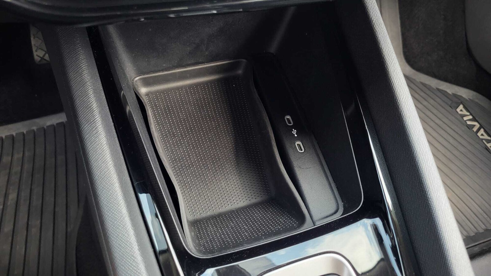 Škoda Octavia Combi - zdjęcie 22