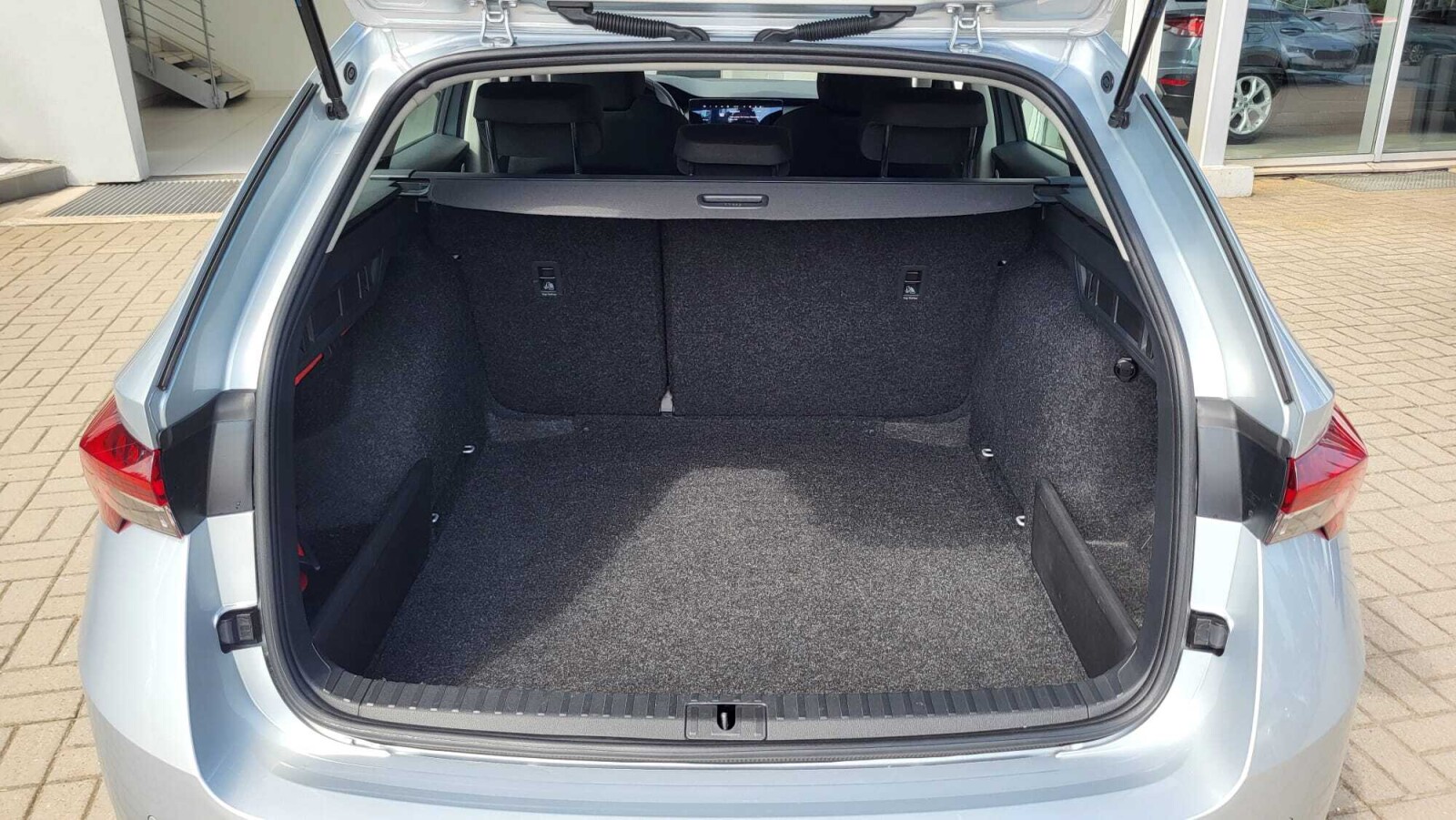 Škoda Octavia Combi - zdjęcie 13