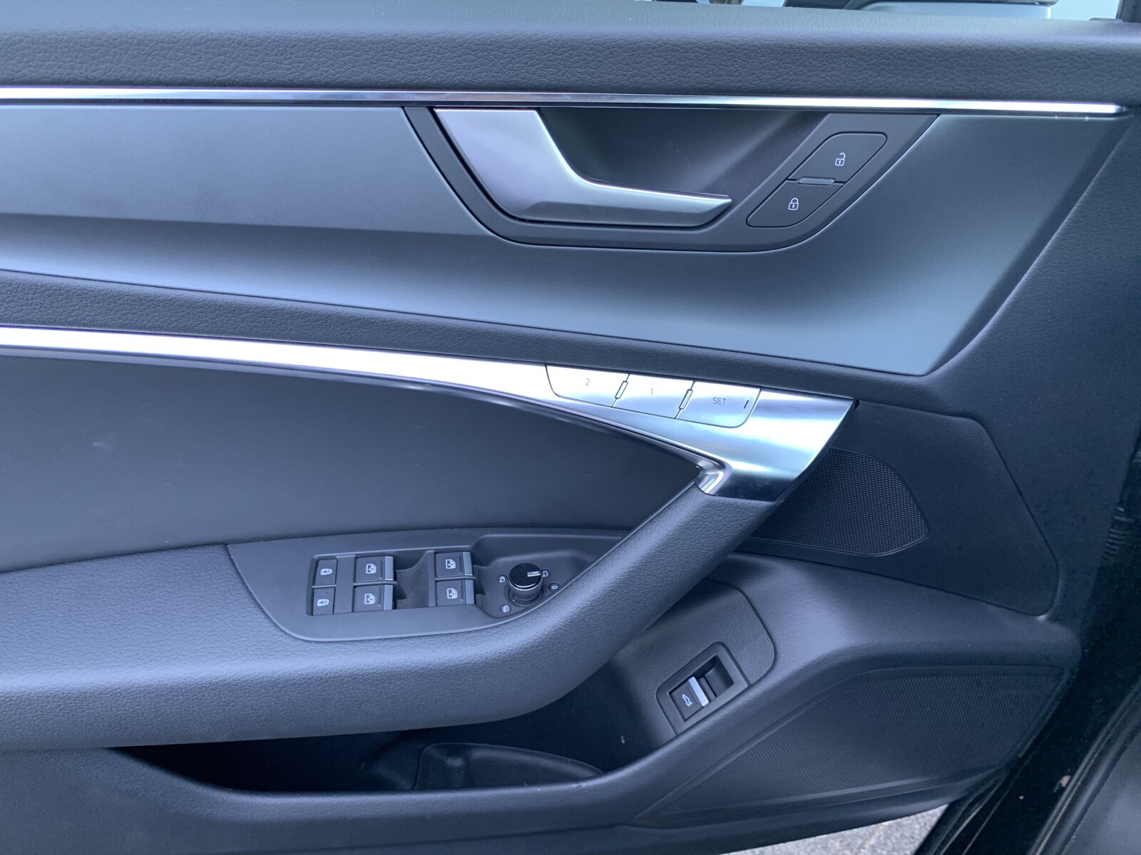Audi A6 Limousine - zdjęcie 20