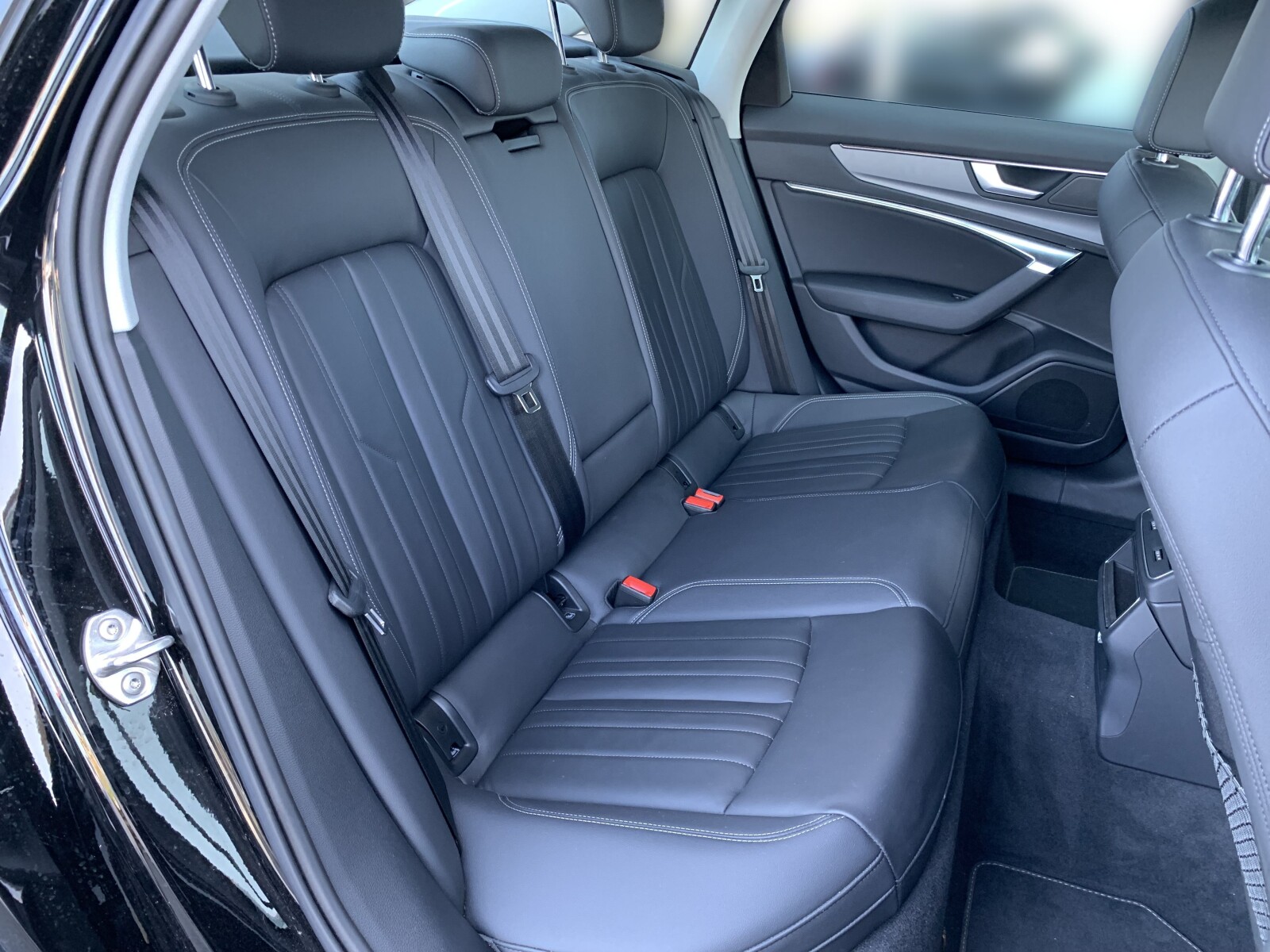 Audi A6 Limousine - zdjęcie 11