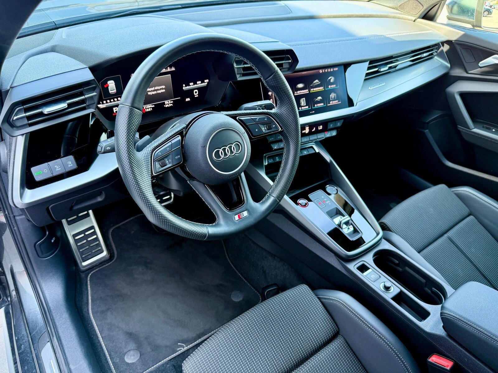 Audi S3 Limousine - zdjęcie 19