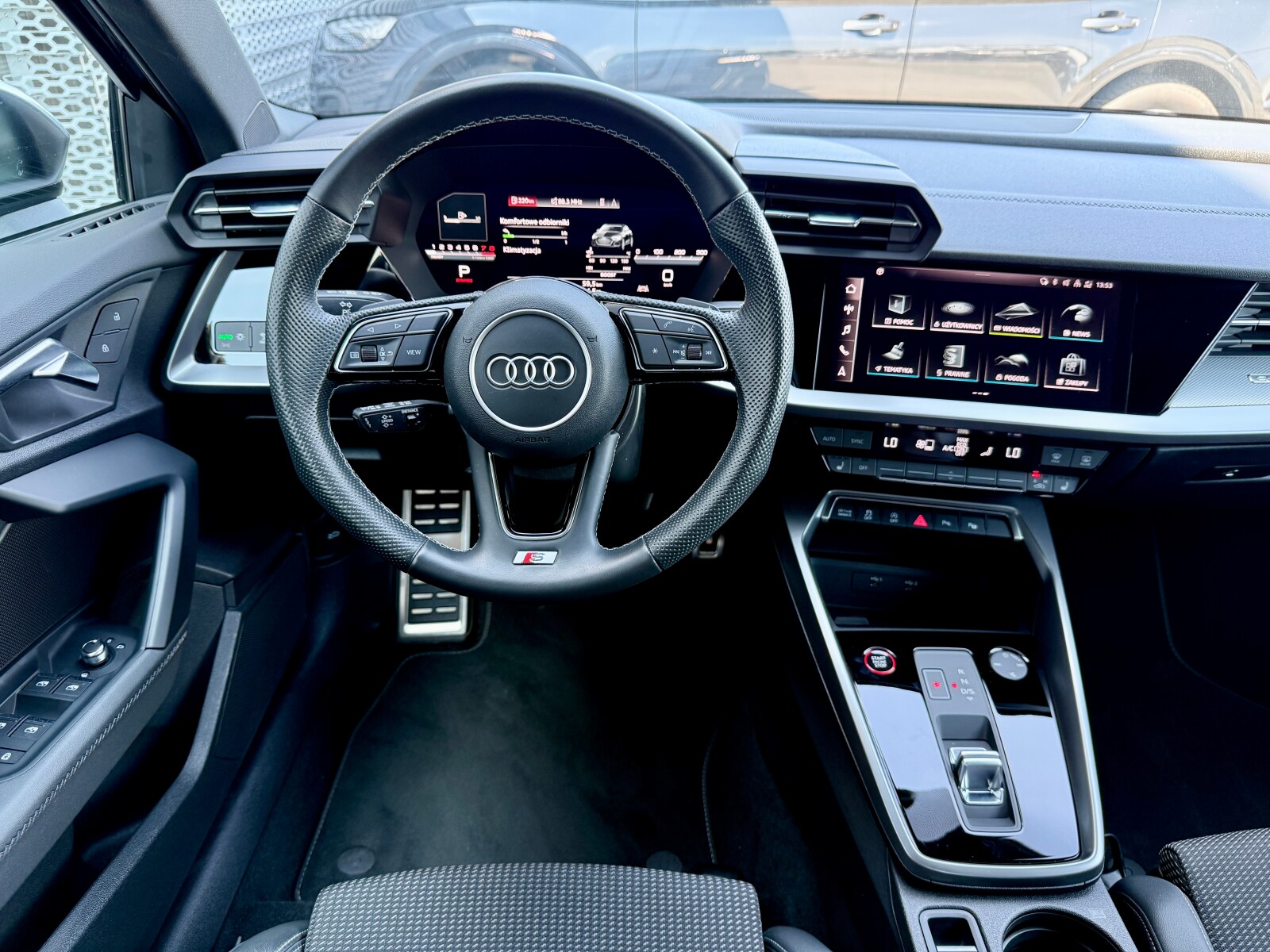 Audi S3 Limousine - zdjęcie 16