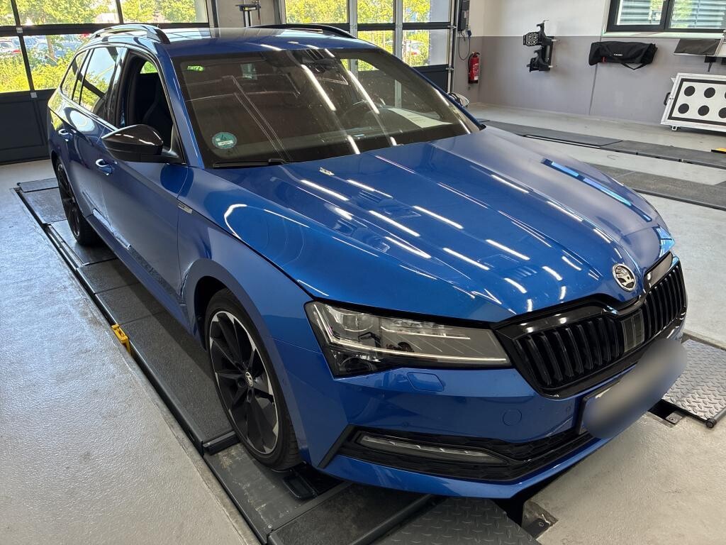 Škoda Superb - zdjęcie 2