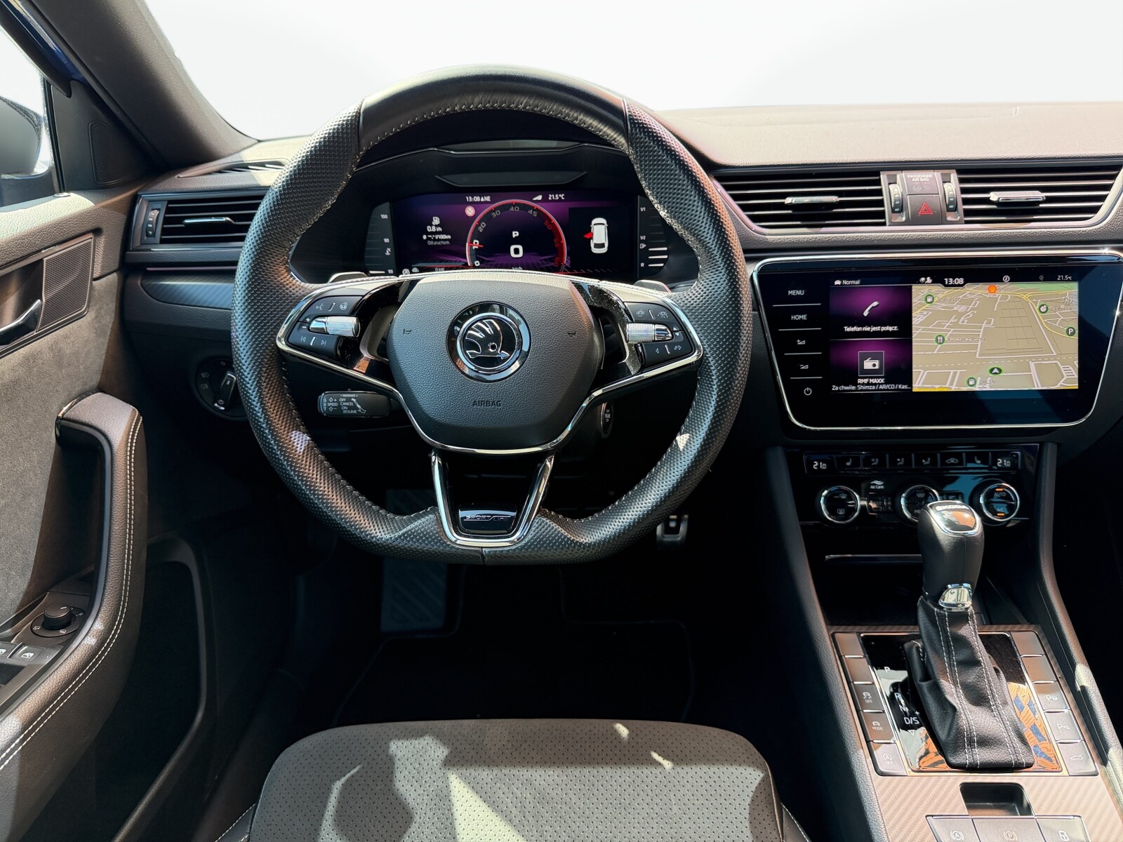 Škoda Superb - zdjęcie 19
