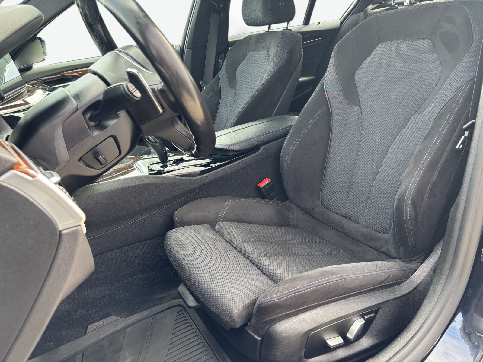 BMW 550 - zdjęcie 11