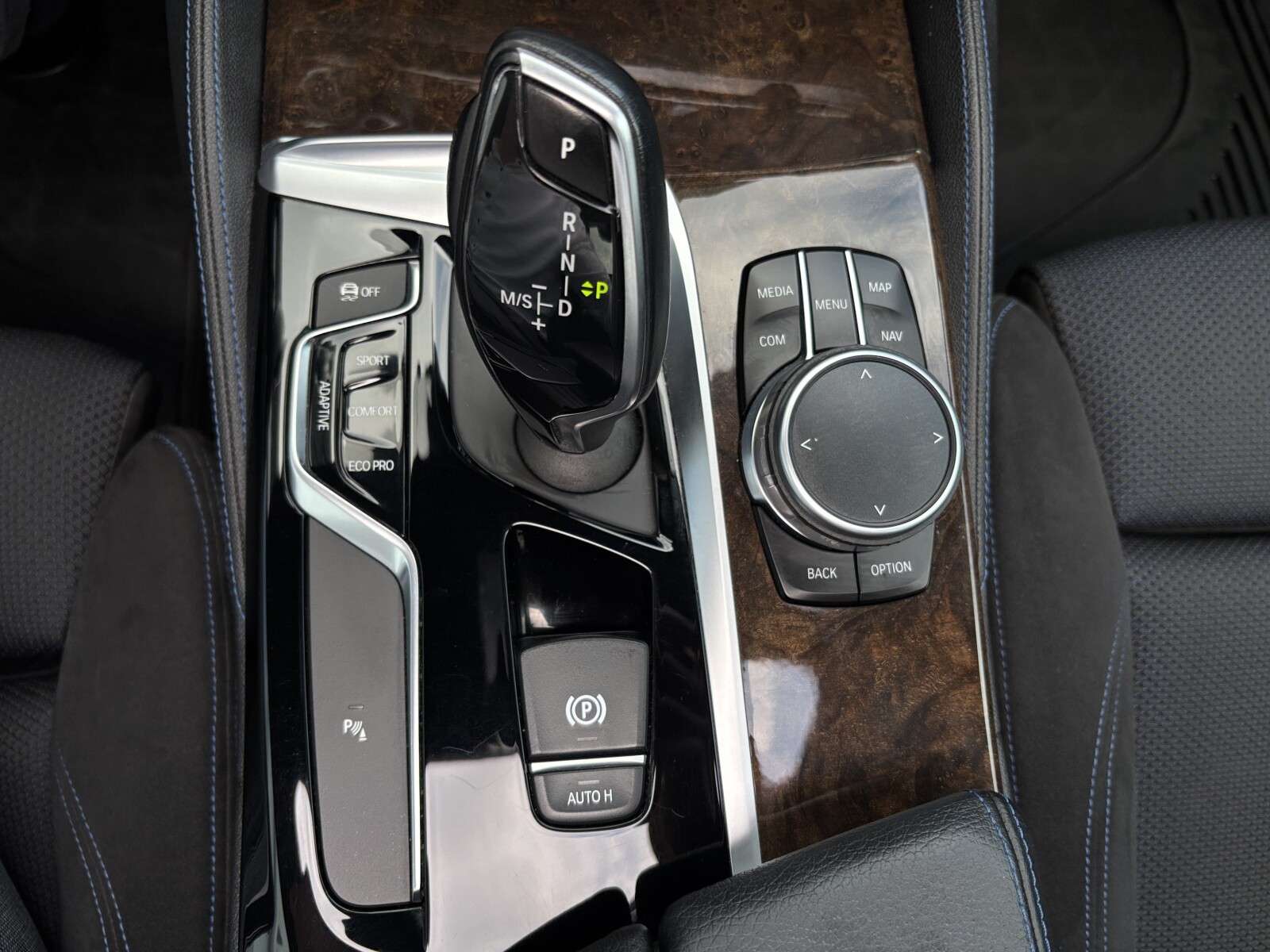 BMW 550 - zdjęcie 26