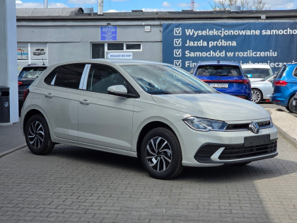 OD RĘKI ! Polo Life Plus 1.0 TSI 70 KW / 95 KM Manualna, 5-biegowa